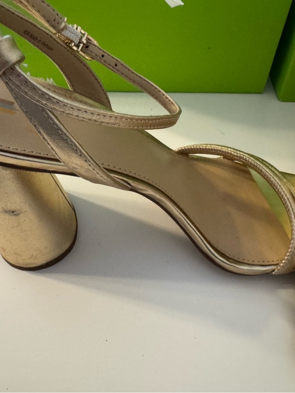 Sam Edelman Metallic Gold Strappy Block Heel Formal Sandals Size 8.5 - Picture 6 of 12